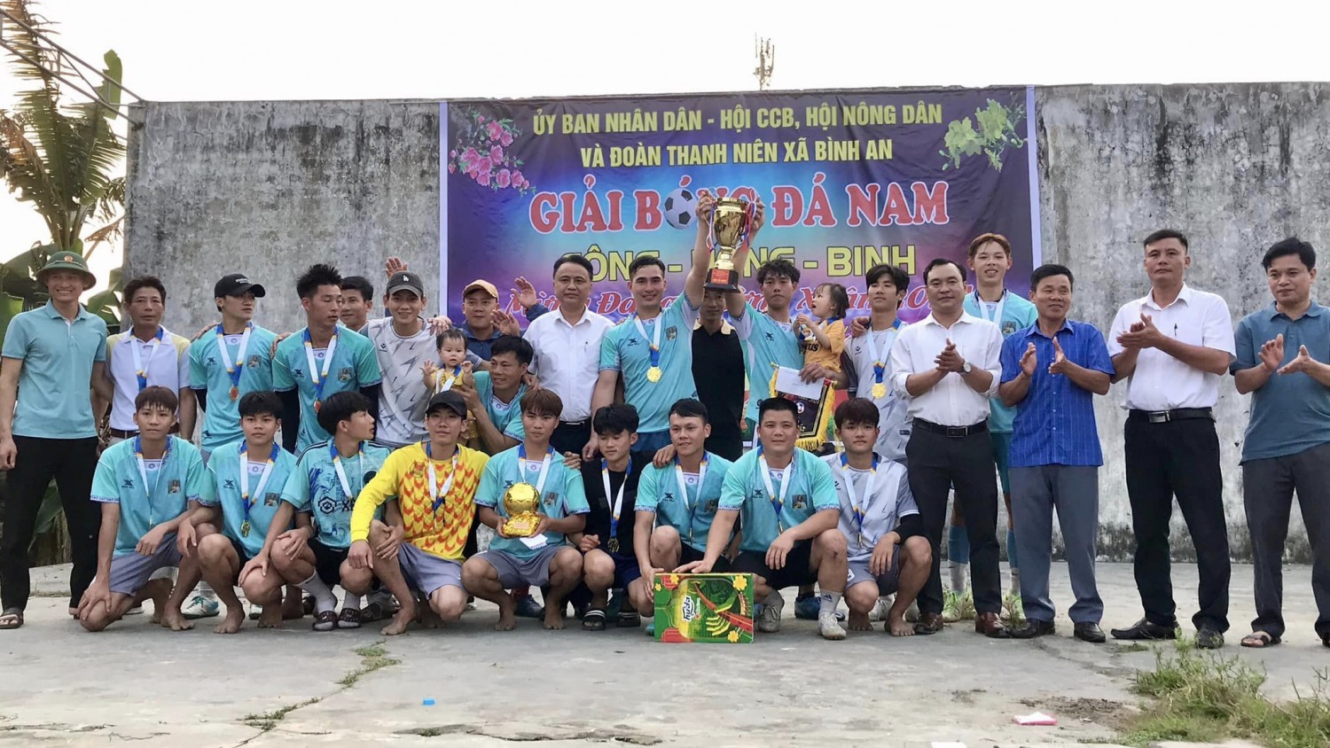 BẾ MẠC GIẢI BÓNG ĐÁ NAM CÔNG NÔNG BINH MỪNG ĐẢNG- MỪNG XUÂN NĂM 2024